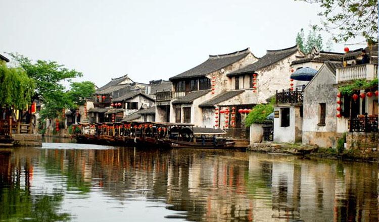 胶州男子酒后落水,胶州市消防救大援队紧急救援
